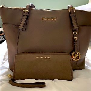 Michael Kors matching tote and wristlet/wallet